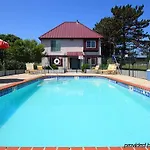 Econo Lodge Urbandale - Northwest Des Moines 