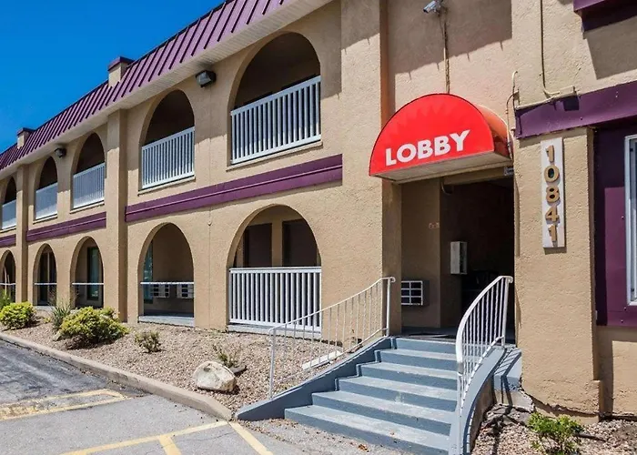 Econo Lodge Urbandale - Northwest Des Moines