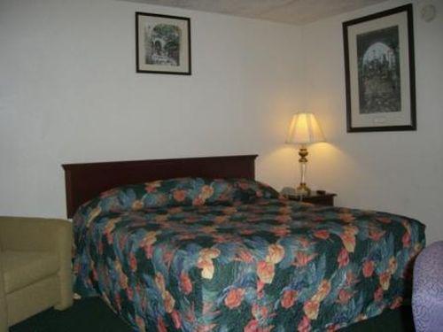 Hotel Econo - Northwest Des Moines