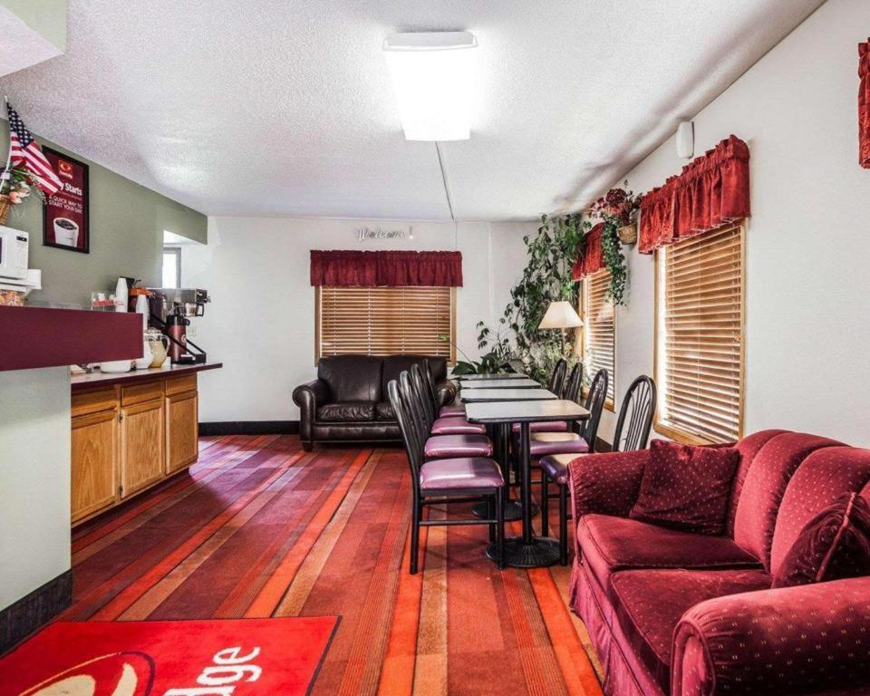 Econo - Northwest Des Moines Hotel Urbandale