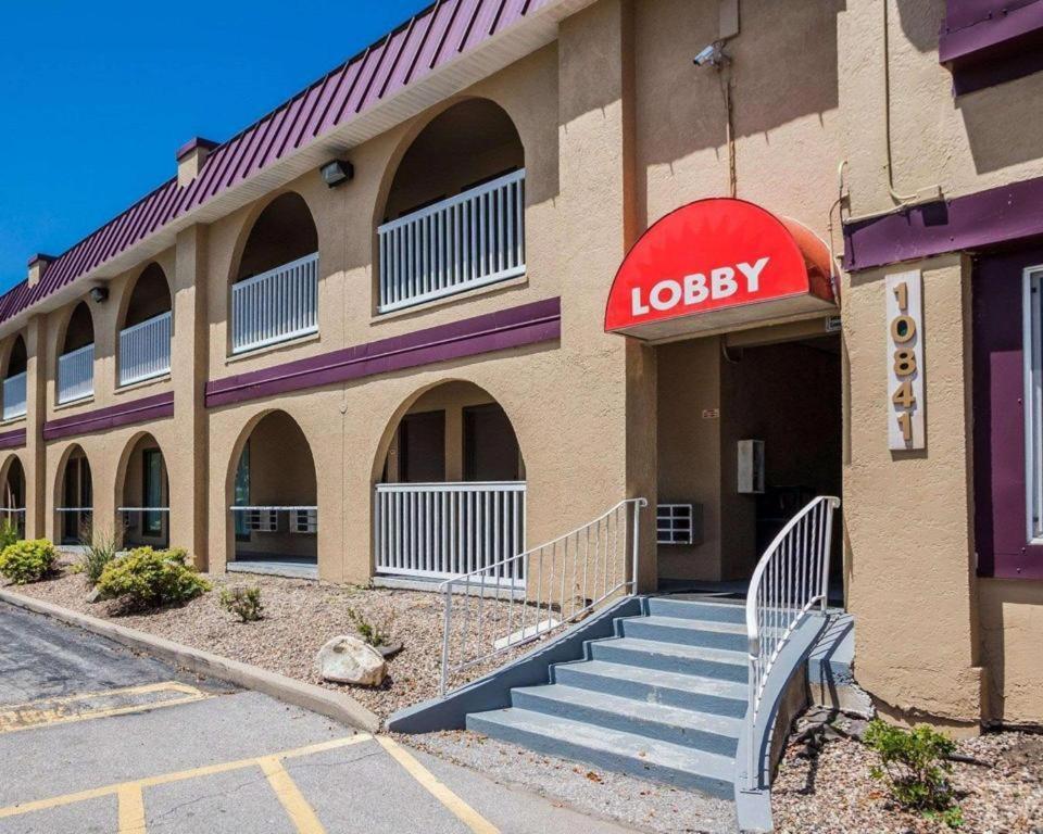 Hotel Econo - Northwest Des Moines 2*